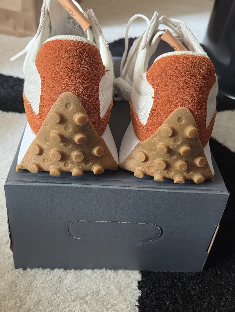 NEW BALANCE LIFESTYLE 327 SNEAKER - Picture 5 of 7